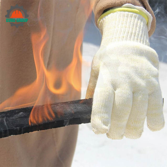 Găng tay chịu nhiệt lò nướng 250 độ c chất liệu aramid dài 24cm Găng tay chịu nhiệt lò nướng 250 độ c chất liệu aramid dài 24cm