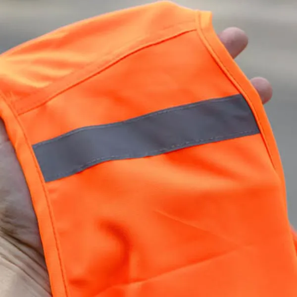 Áo ghi lê bảo hộ phản quang 4 túi Poly – 1 khóa kéo, nhẹ, bền, may theo yêu cầu