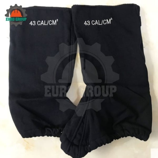Bộ Quần Áo Hồ Quang Lakeland AR43 43 cal/cm² CAT 4 Kèm Găng Tay Và Ủng