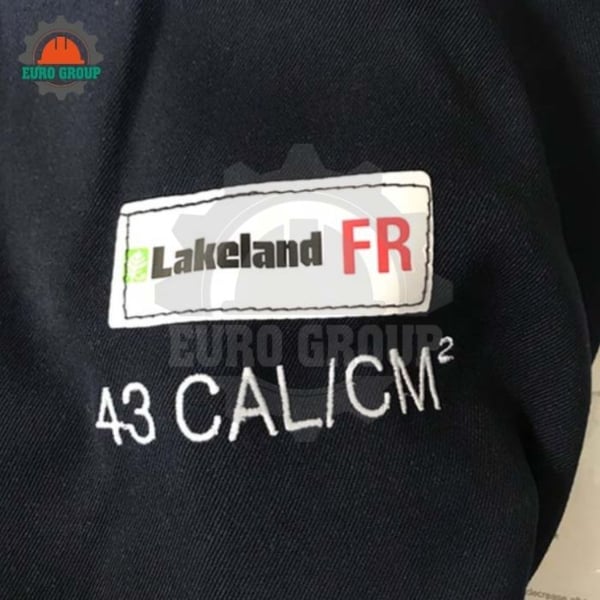 Bộ Quần Áo Hồ Quang Lakeland AR43 43 cal/cm² CAT 4 Kèm Găng Tay Và Ủng
