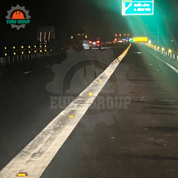 Đinh Phản Quang Nhôm Giao Thông KBN