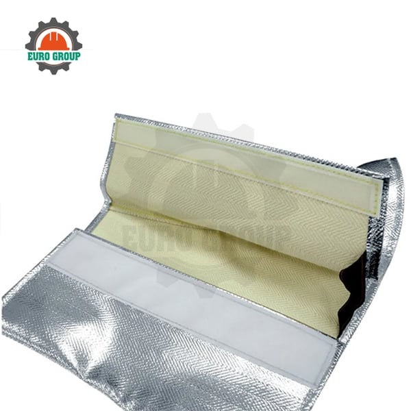 Ủng Chịu Nhiệt Blue Eagle AL5 Bảo Vệ Hiệu Quả Trong Môi Trường Nhiệt Độ Cao