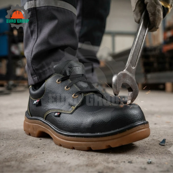 Giày bảo hộ lao động XP A08-2K da thật mũi thép đế thép chống đâm xuyên
