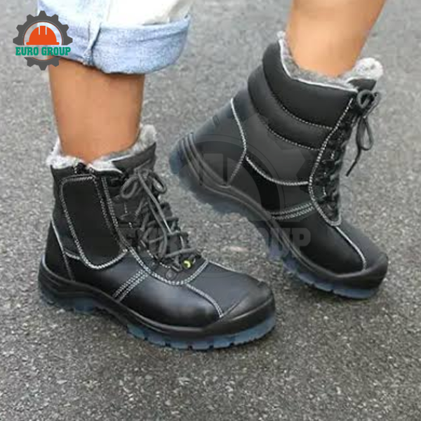 Giày bảo hộ Jogger Nordic S3 Chống thấm nước, Chống dập ngón, Chống đâm xuyên, Chống trơn trượt