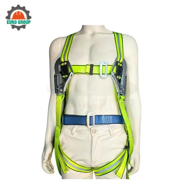 Dây đai toàn thân P12 2 móc sắt dây bẹ liền thân