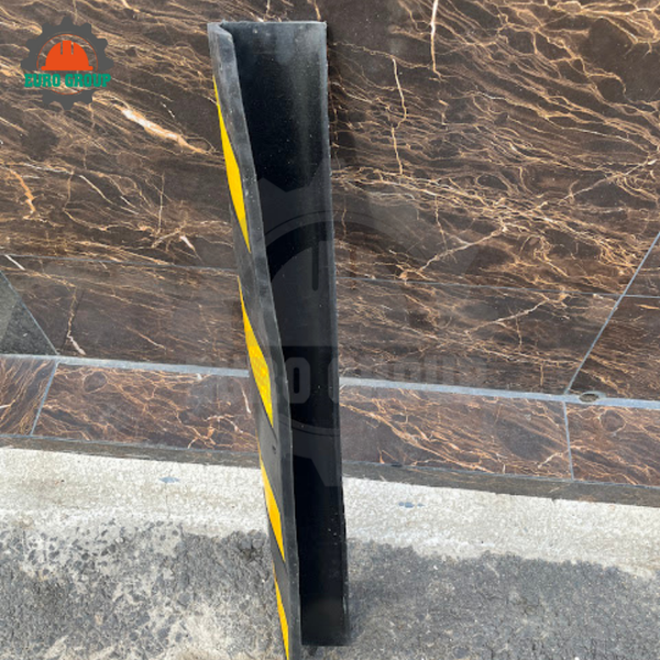 Thanh Ốp Cột Cao Su KBN-RS-800 Chữ V Phản Quang