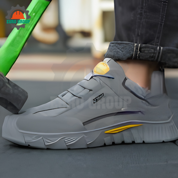 Giày Bảo Hộ ZBOOT Z116 Thể Thao, Mũi Composite, Lót Kevlar