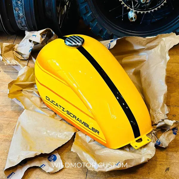 Ducati Scrambler Custom Tank 1