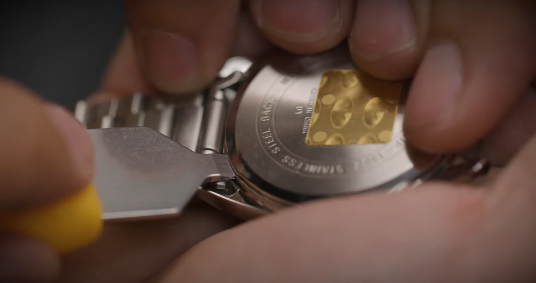 Thay pin đồng hồ Casio Thay pin đồng hồ Casio