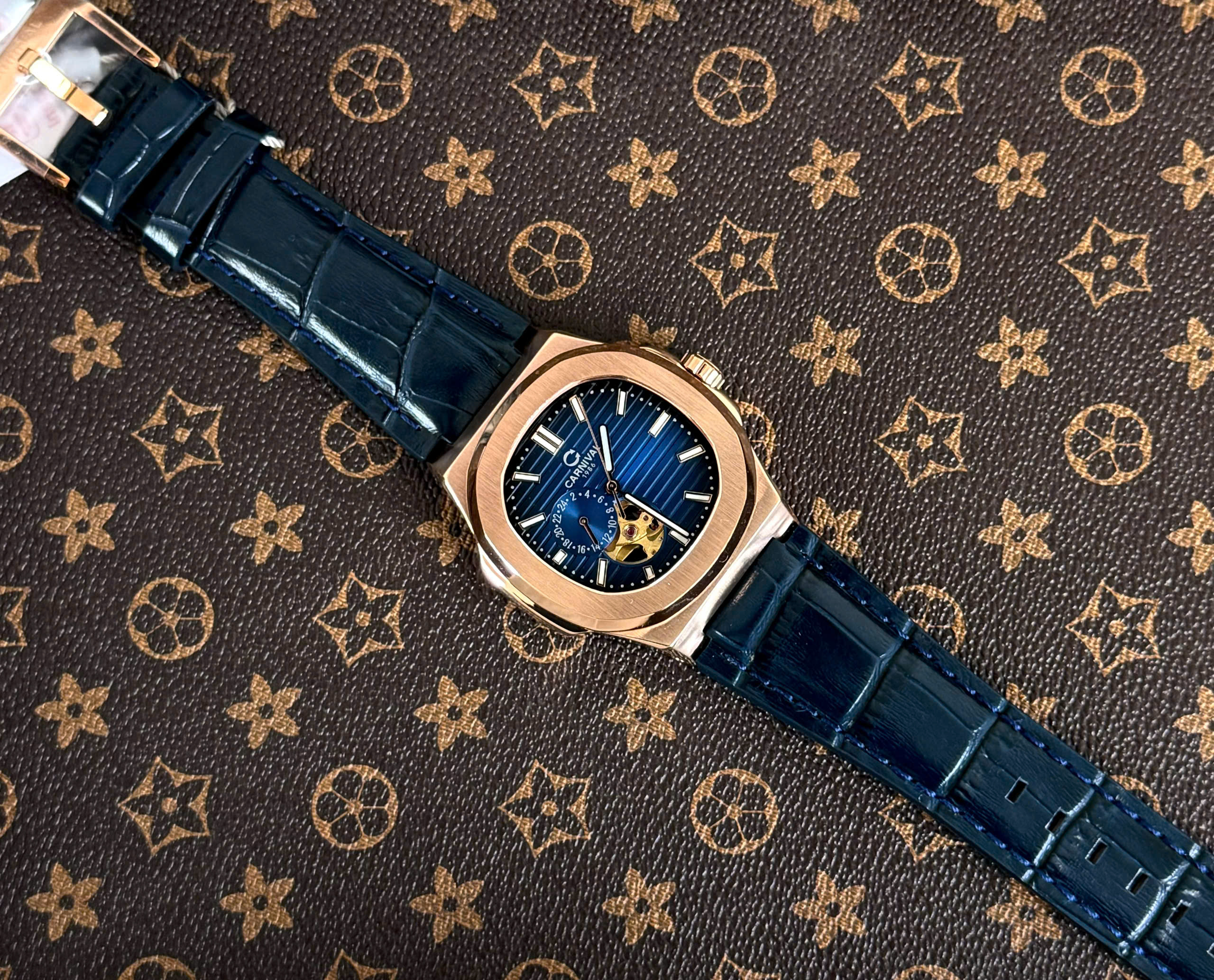 Đồng hồ Carnival nam 8159G dây da Đồng hồ Carnival nam 8159G dây da