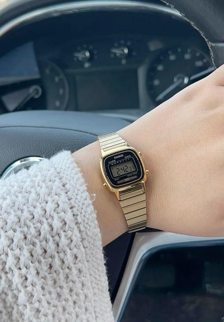 Đồng hồ Casio điện tử nữ Đồng hồ Casio điện tử nữ