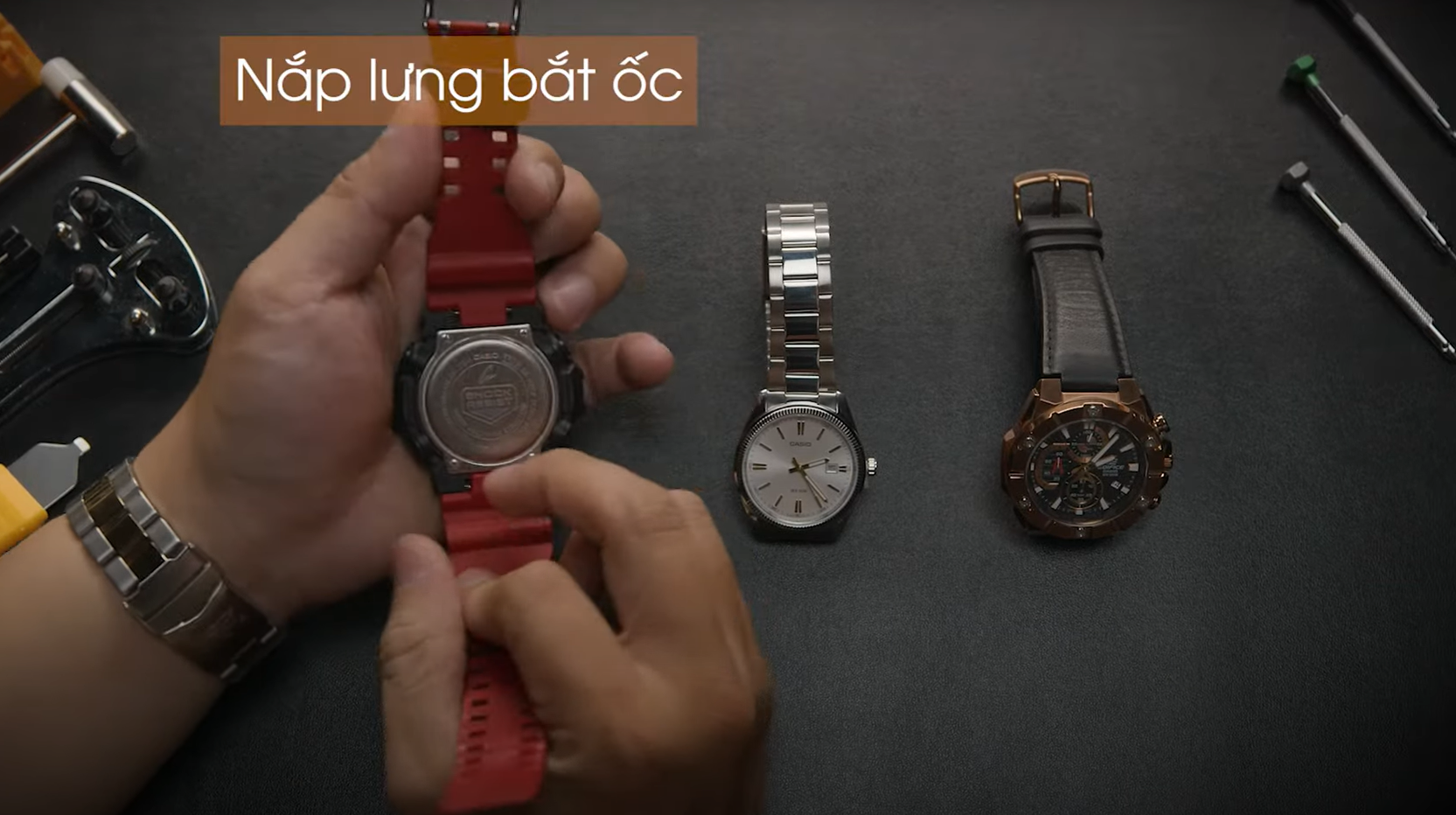 Thay Pin Đồng Hồ G-Shock Điện Tử Thay Pin Đồng Hồ G-Shock Điện Tử