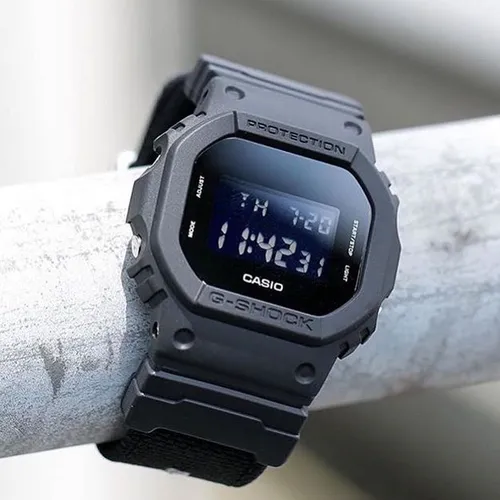Đồng Hồ Nam G-Shock DW-5600BB-1D Full Đen: Mẫu Đồng Hồ Điện Tử Dành Cho Các Quý Ông Đam Mê Vận Động