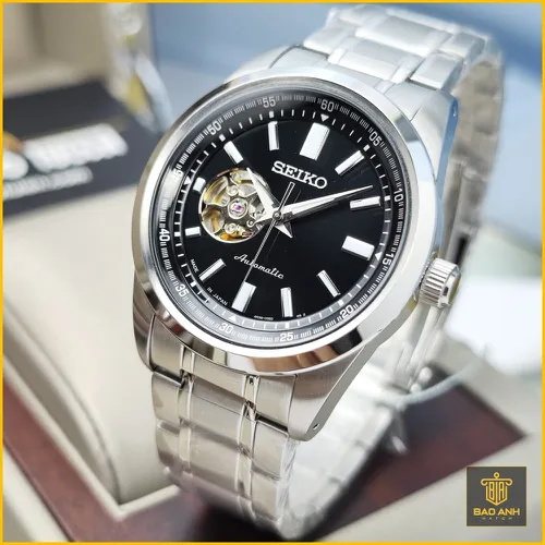 Đồng Hồ Nam Seiko 5 SCVE053 Open Heart - Mặt số Đen - Dây Kim Loại: Chi Tiết Lộ Cơ Toát Lên Chất Lịch Lãm Từ Cổ Tay Quý Ông