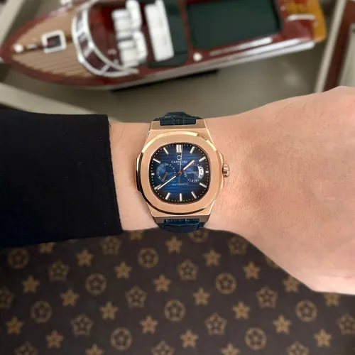 Đồng hồ Nam Carnival 8158G-VT-DD-X Mặt Số Màu Xanh Dương - Dây Da Thật: Mặt Số Đính Đá & Lịch Ngày Độc Nhất