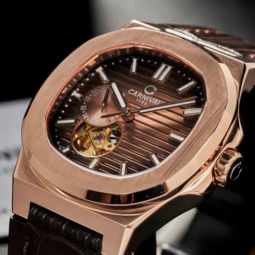 Đồng hồ Nam Carnival 8159G-VH-DD-N: Mặt Số Hình Vuông & Chi Tiết Lộ Cơ Độc Nhất