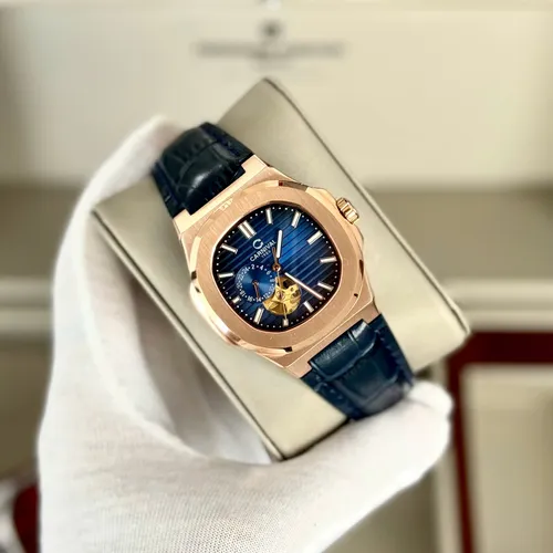 Đồng hồ Nam Carnival 8159G Rose Màu Xanh - Dây Da: Mặt Số Hình Vuông & Chi Tiết Lộ Cơ Độc Nhất