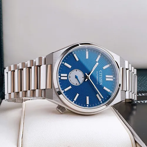 Đồng Hồ Nam CITIZEN TSUYOSA NK5010-51L Small Second - Mặt số Guilloche Xanh Dương - Vẻ Đẹp Độc Đáo Cho Cổ Tay Quý Ông