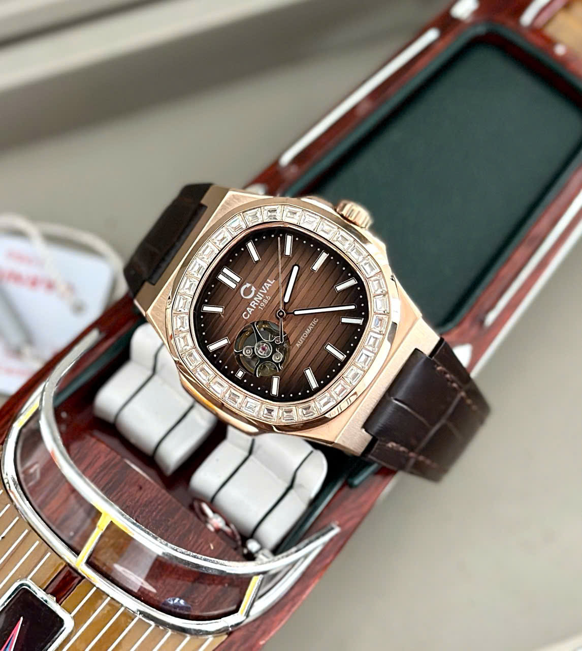 Đồng hồ Carnival nam chính hãng Đồng hồ Carnival nam chính hãng