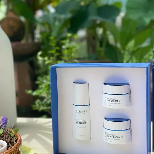Bộ sản phẩm Bộ kem tan nám EXOSOME 3IN1 gồm 3 lọ; Khối lượng 80g/3 lọ