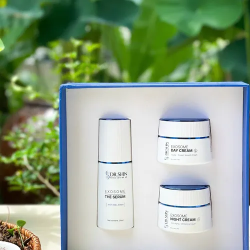 Bộ sản phẩm Bộ kem tan nám EXOSOME 3IN1 gồm 3 lọ; Khối lượng 80g/3 lọ