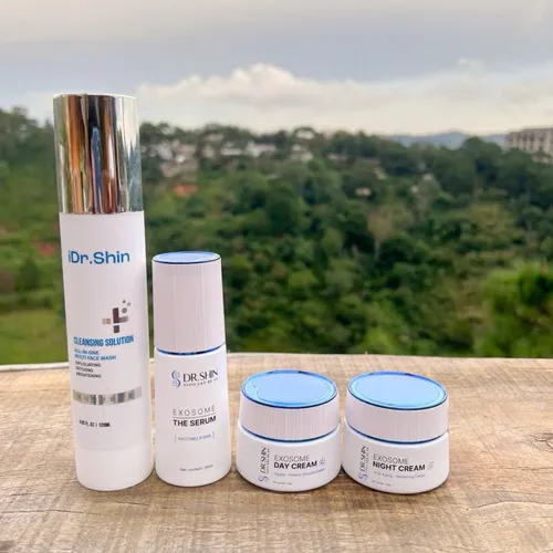 Bộ sản phẩm Bộ kem tan nám EXOSOME 3IN1 gồm 3 lọ; Khối lượng 80g/3 lọ