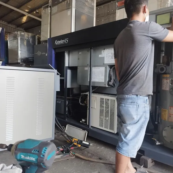 MÁY NÉN KHÍ COBELION VS 100HP 75KW MỚI 90%