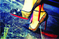 da-tu-nhien-bi-tray-suot da-tu-nhien-bi-tray-suot