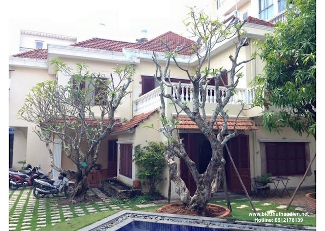 Ban-biet-thu-thao-dien-quan-2