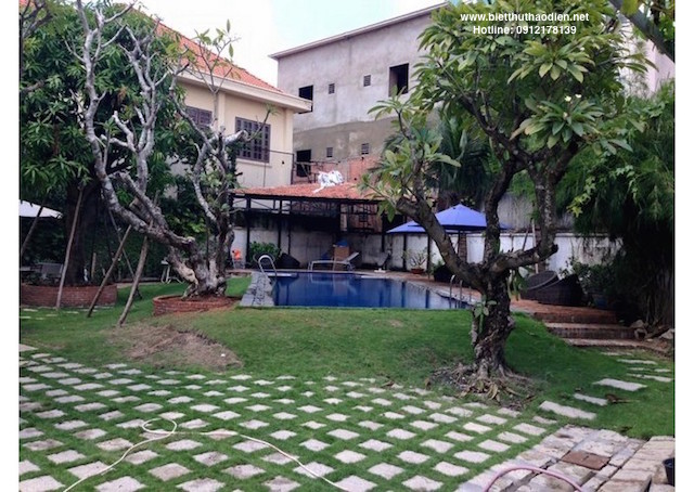 Ban-biet-thu-thao-dien-quan-2