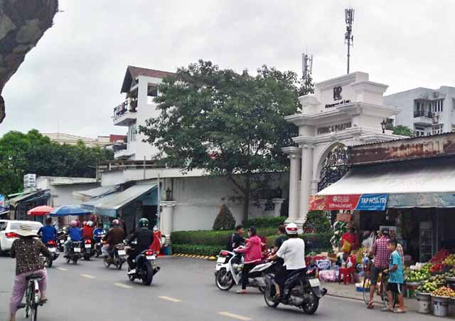 bán đất đường quốc hương thảo điền