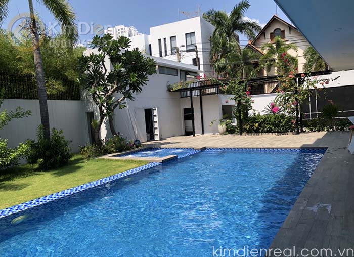 bán biệt thự đường 44 thiết kế hiện đại diện tích 695m2