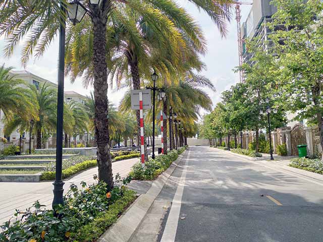 bán biệt thự vinhomes ba son căn mặt sông