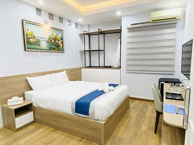 bán nhà mặt tiền đường đỗ quang đẩu quận 1 (3)