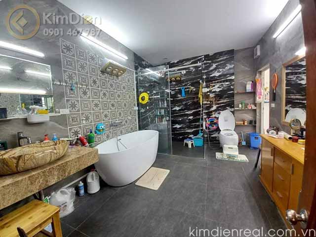 bán nhà mặt tiền đường lê thị riêng quận 1 (2)