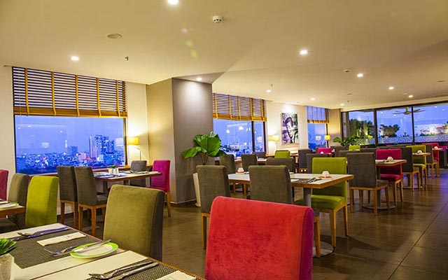 bán tòa nhà khách sạn quận 3