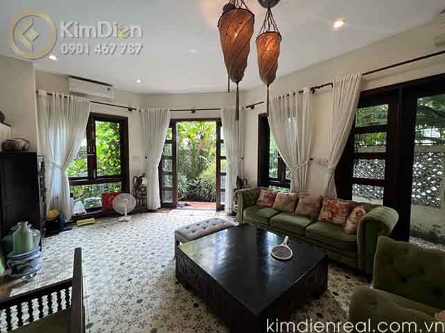 ban biet thu can goc 2 mat tien phuong thao dien quan 2