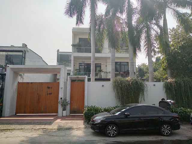 ban biet thu duong xuan thuy thao dien