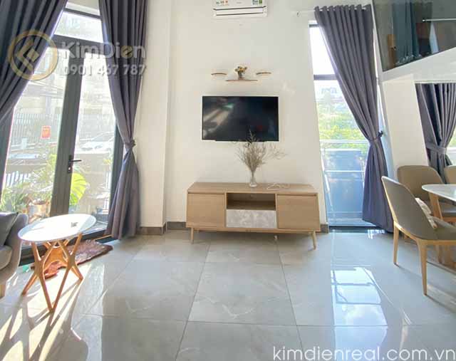 ban biet thu gan truong quoc te anh thao dien