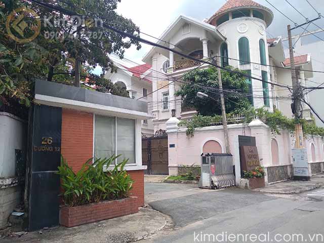 ban biet thu hoa hong