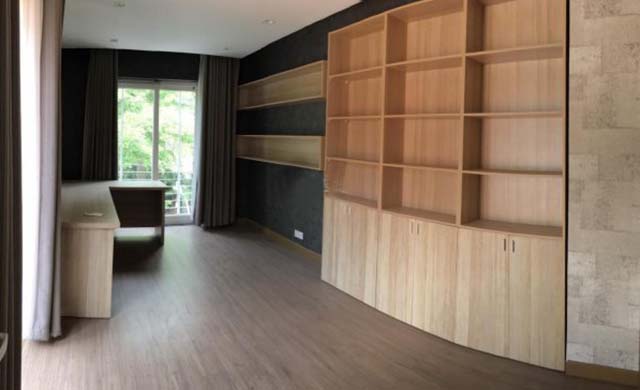 ban biet thu phuong thao dien quan 2