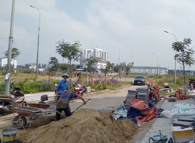 ban dat biet thu du an phu nhuan quan 9