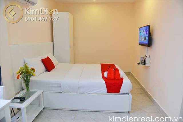 ban khach san quan 1