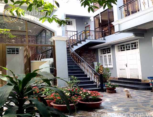 ban nha biet thu phuong nguyen cu trinh quan 1