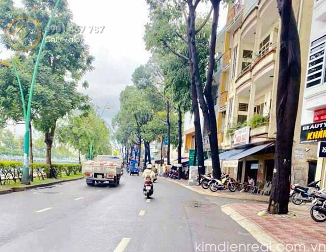 ban nha duong hoang sa quan 1 can goc 2 mat tien duong