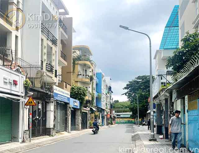 ban nha duong phan ton quan 1