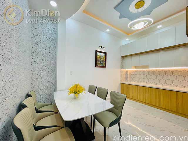 ban nha hem 82 dinh bo linh binh thanh (4)