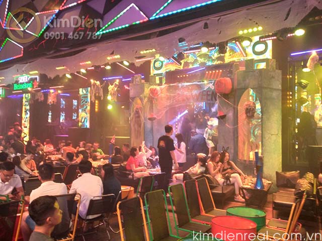 ban nha mat tien duong bui vien quan 1