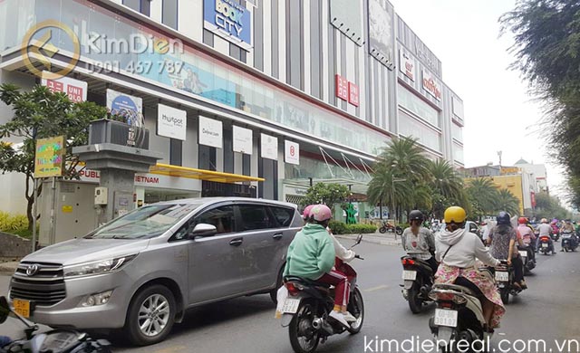 ban nha mat tien duong su van hanh quan 10 - nha gan van hanh mall