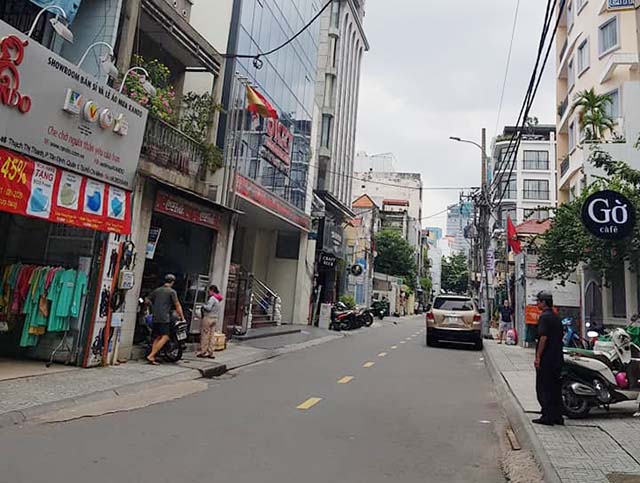 ban nha mat tien duong thach thi thanh phuong tan dinh quan 1